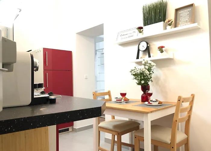 "be My Guest" Near Metro Station! Apartment Vienna